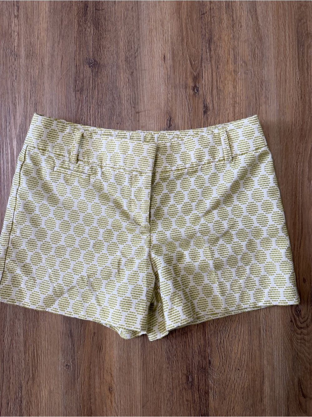 LOFT Textured Green Cream Mini Shorts Size 4